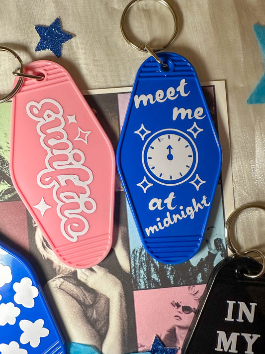 meet me at midnight TS10 motel keychain